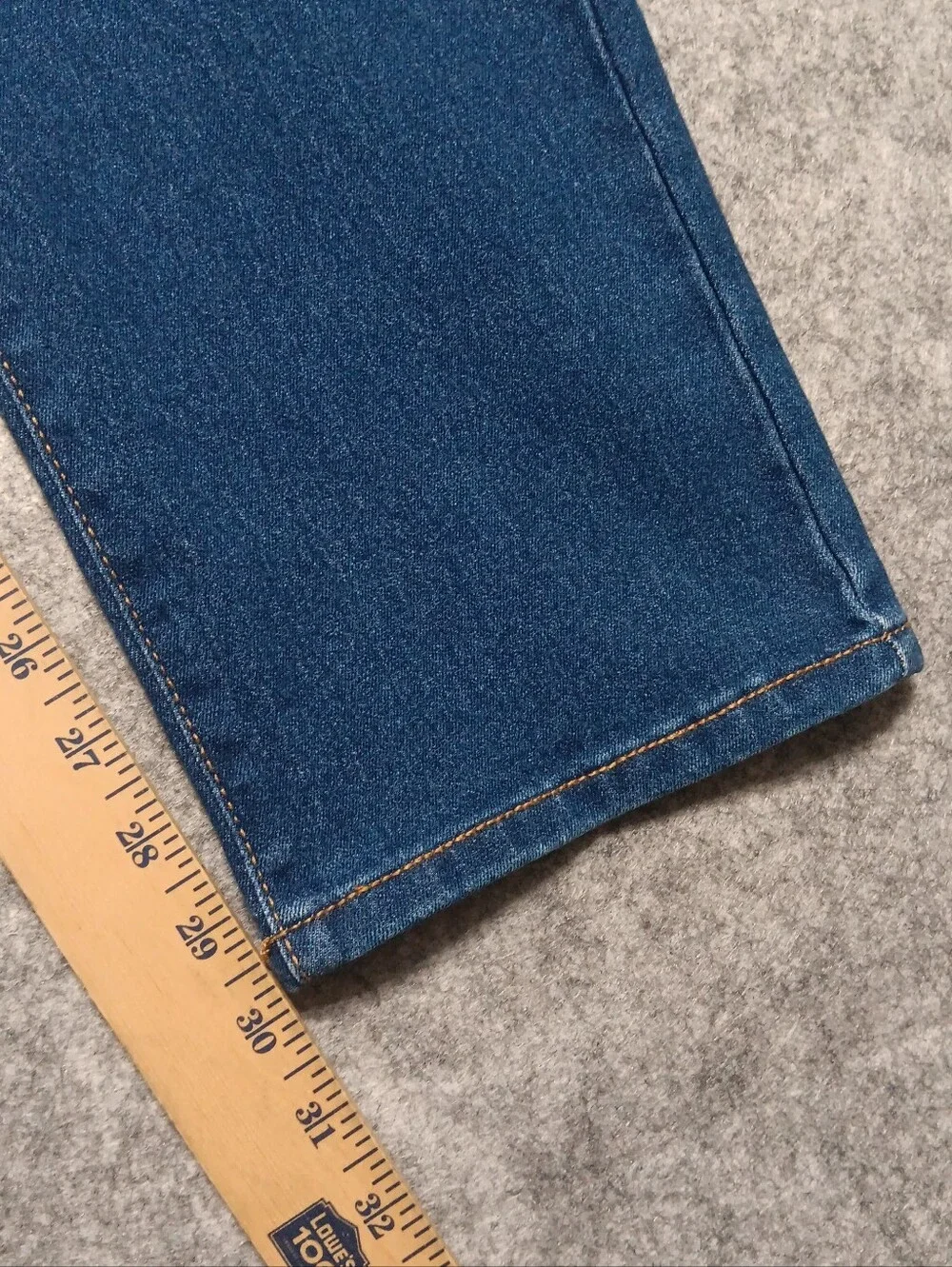 Levis 502 Jeans Mens 34x30 Blue Taper Fit Dark Wash Stretch Denim Preppy NEW